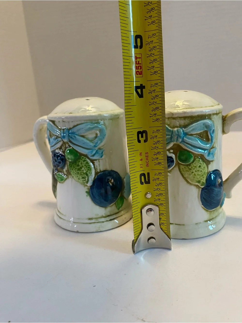 Napcoware Made in Japan S&P Shakers Fruit Design C-8268 No Chips Or Cracks.
